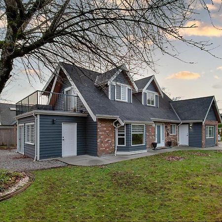Spacious & Modern By The Beach White Rock Exteriér fotografie