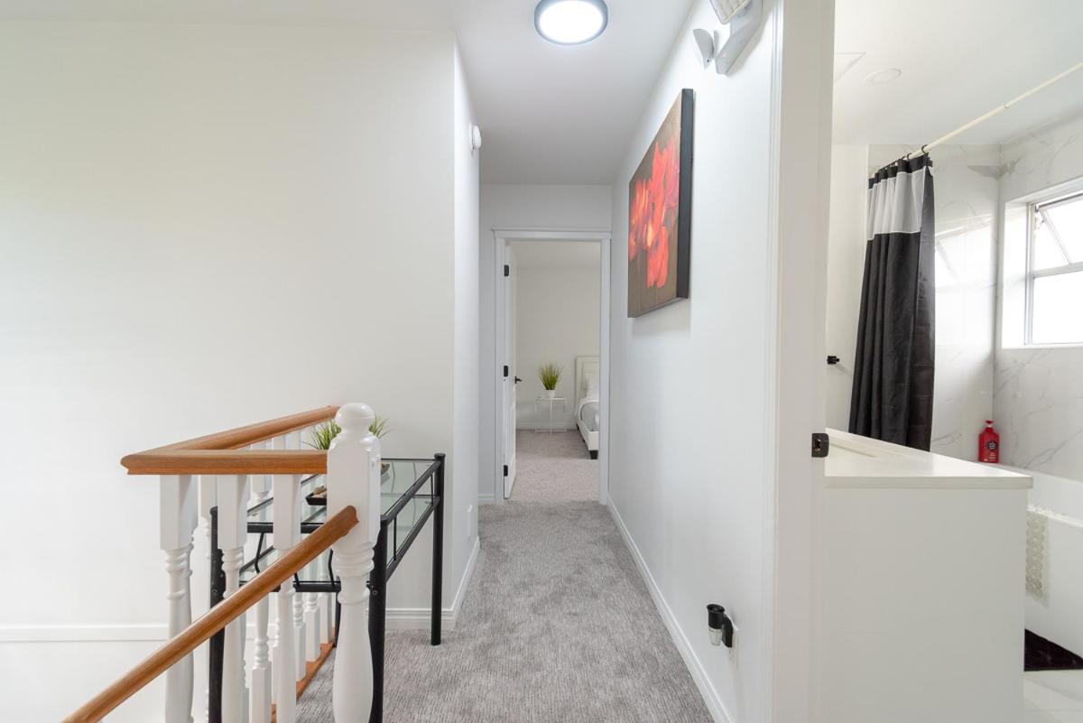 Spacious & Modern By The Beach White Rock Exteriér fotografie
